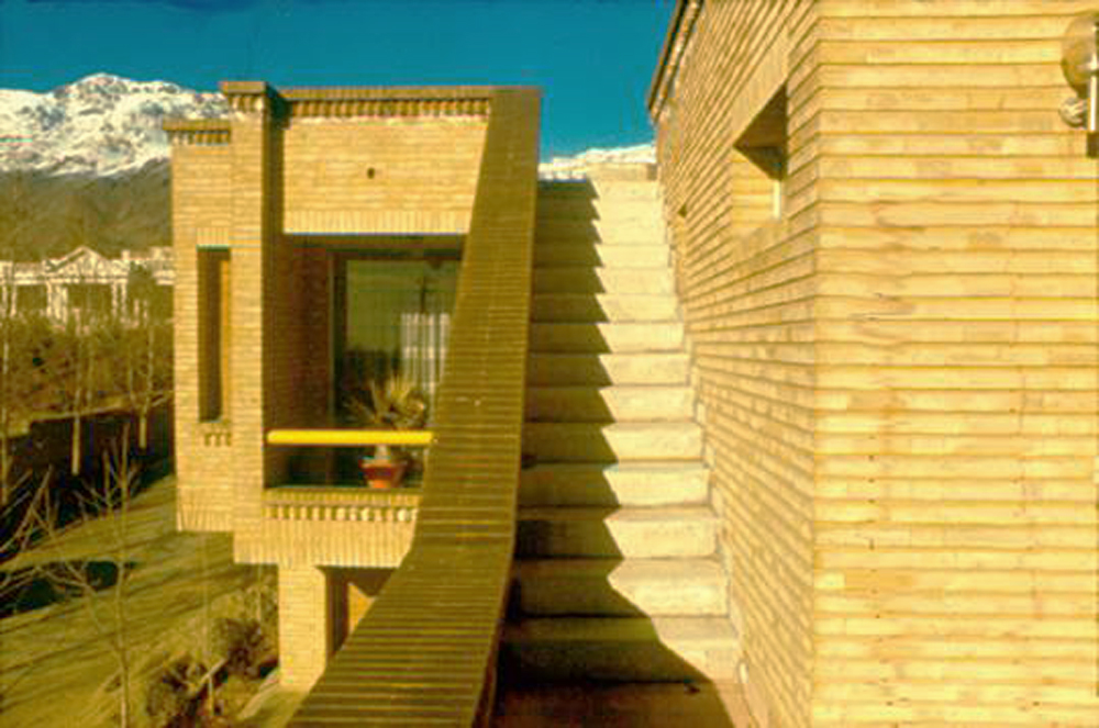 GIVECHI-HOUSE-1/Khaneh-e-1-Picture6.jpg